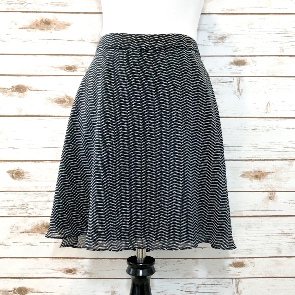 * Vince Camuto • Skater Style Skirt